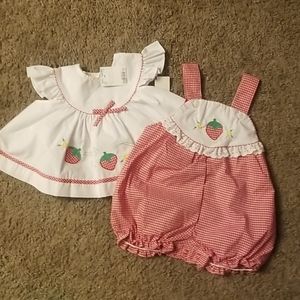 NWT bundle of baby clothes